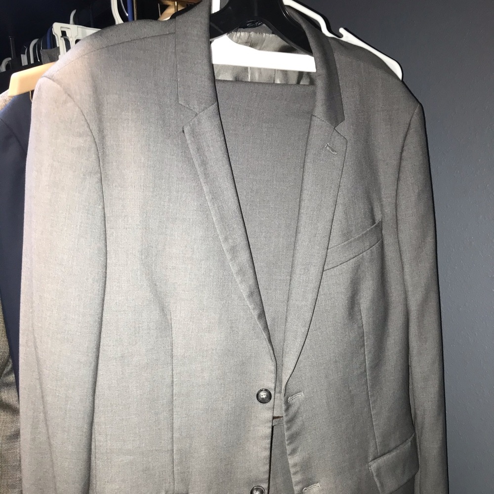 Suit